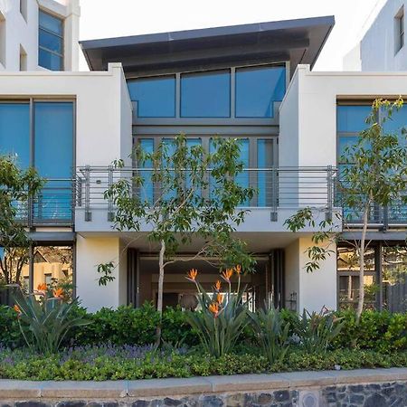 Outstanding V&A Marina Waterfront Apartment Cape Town Luaran gambar