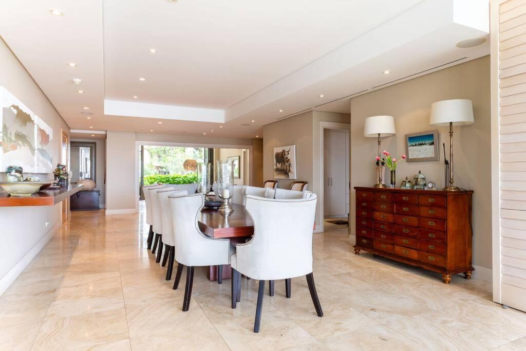 Outstanding V&A Marina Waterfront Apartment Cape Town Luaran gambar