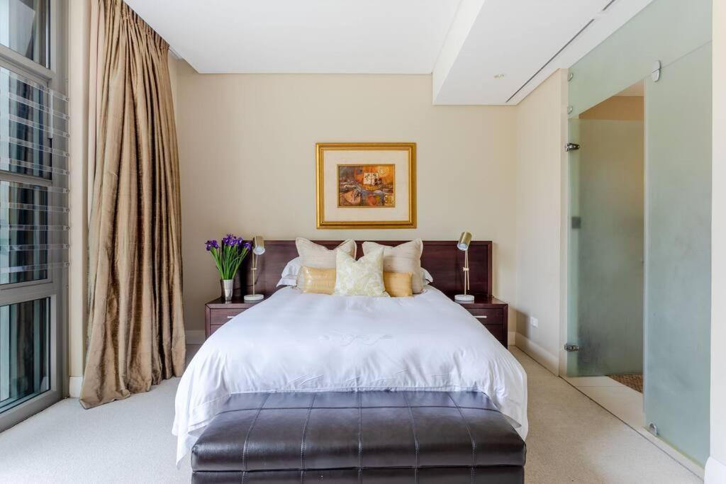 Outstanding V&A Marina Waterfront Apartment Cape Town Luaran gambar