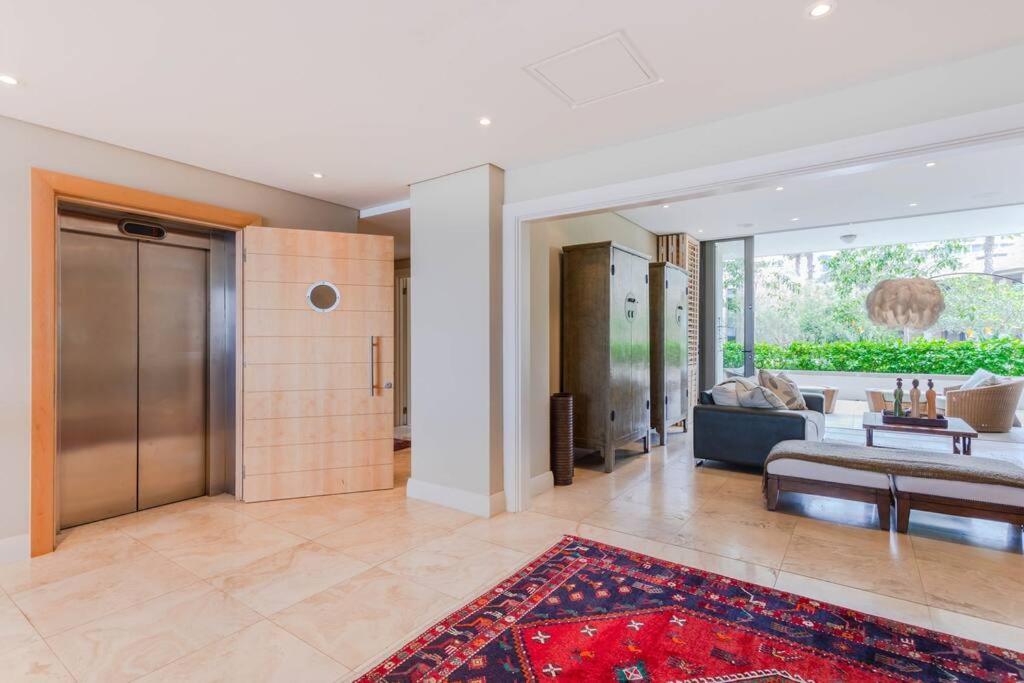 Outstanding V&A Marina Waterfront Apartment Cape Town Luaran gambar