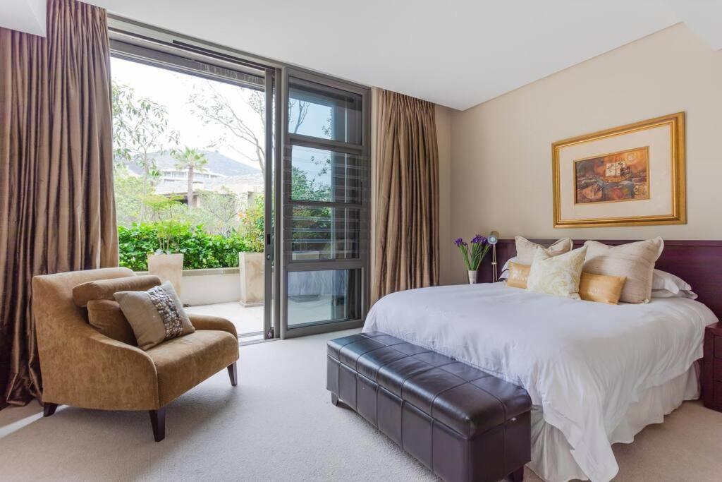 Outstanding V&A Marina Waterfront Apartment Cape Town Luaran gambar